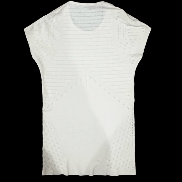 Lululemon white warp knit running top short sleeve size 4 - Picture 4 of 6